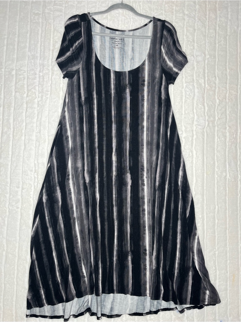 Torrid Super Soft Knits Striped Scoop Neck Midi Dress Short Sleeve 00